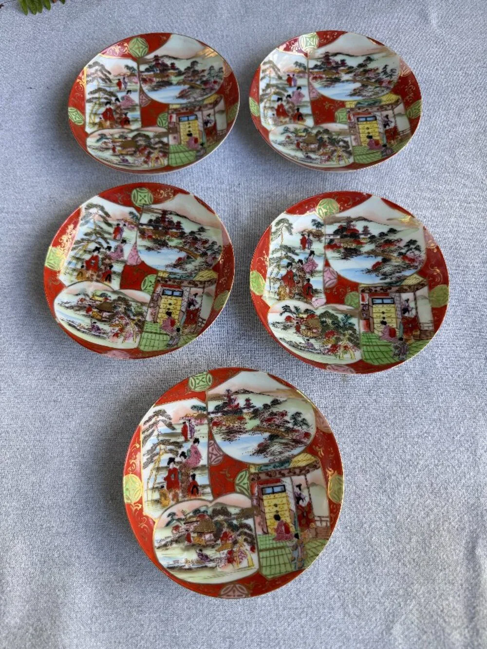 Antique Kutani Ware Geisha Saucers Hand‑Painted Porcelain Japan